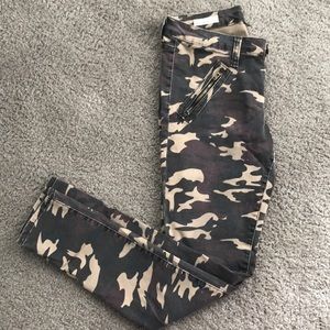 Mia Camo skinny jeans